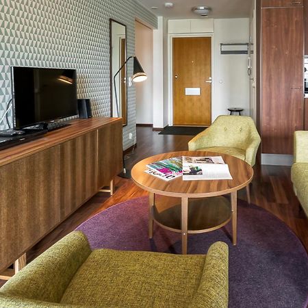 Forenom Serviced Apartments Espoo Tapiola Екстер'єр фото